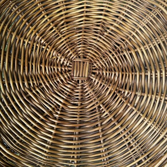 Wicker Gathering Basket Flowers Herbs Brown 18" x 21" X 17" Country Farm Vintage - Picture 5 of 11